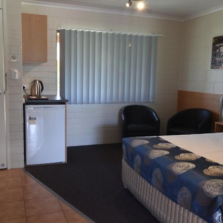 Mundubbera Billabong Motor Inn Ruang foto
